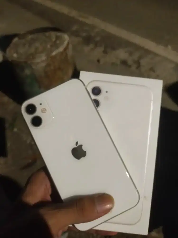 iPhone 11 64gb ibox terima cash dan kredit