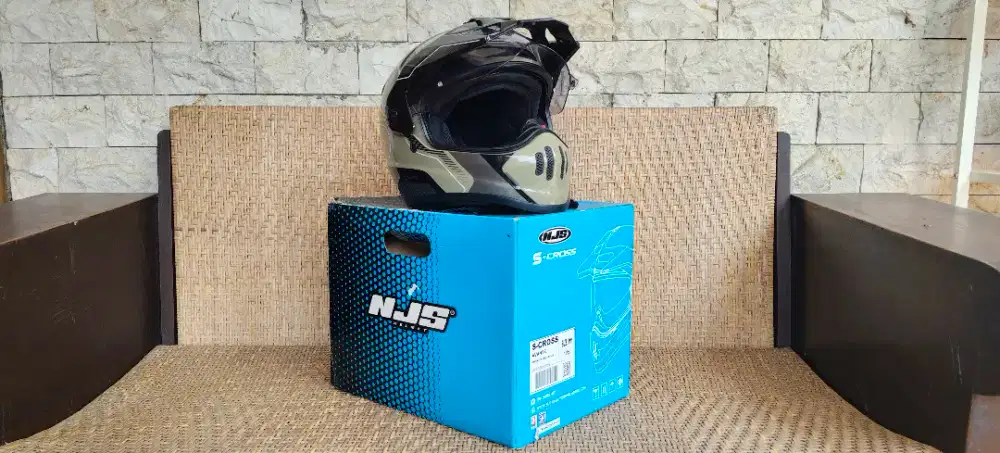 Helm NJS S-Cross Avante