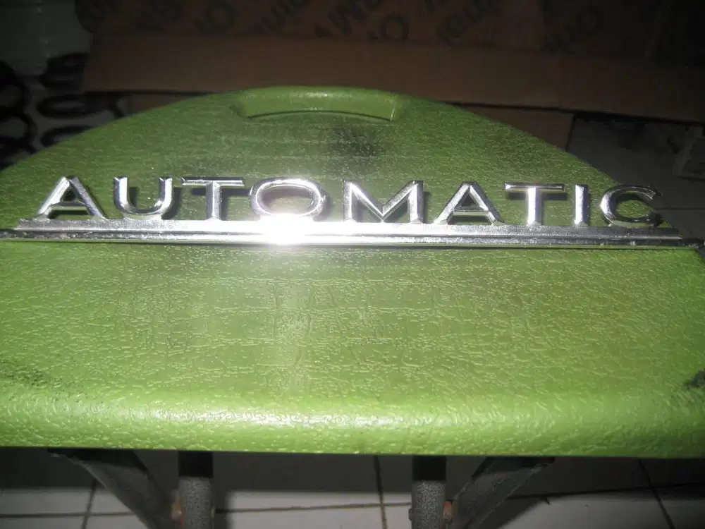 Emblem AUTOMATIC Mercedes Benz vintage