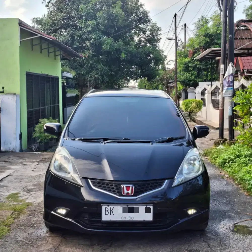 HONDA JAZZ S AT 2009 MATIC HITAM CANTIK