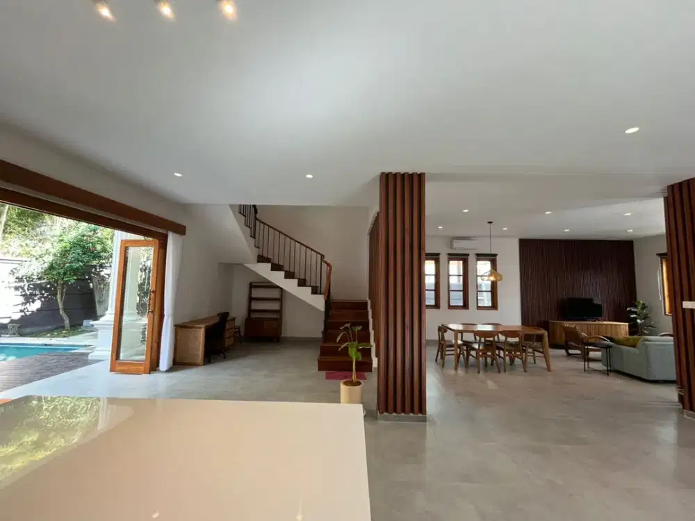 FOR SALE: Newly Renovated Villa Behind Brunch Club Pererenan with Garden and Pool