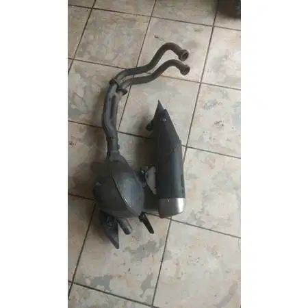 Knalpot yamaha R250 bekas 1jt nego