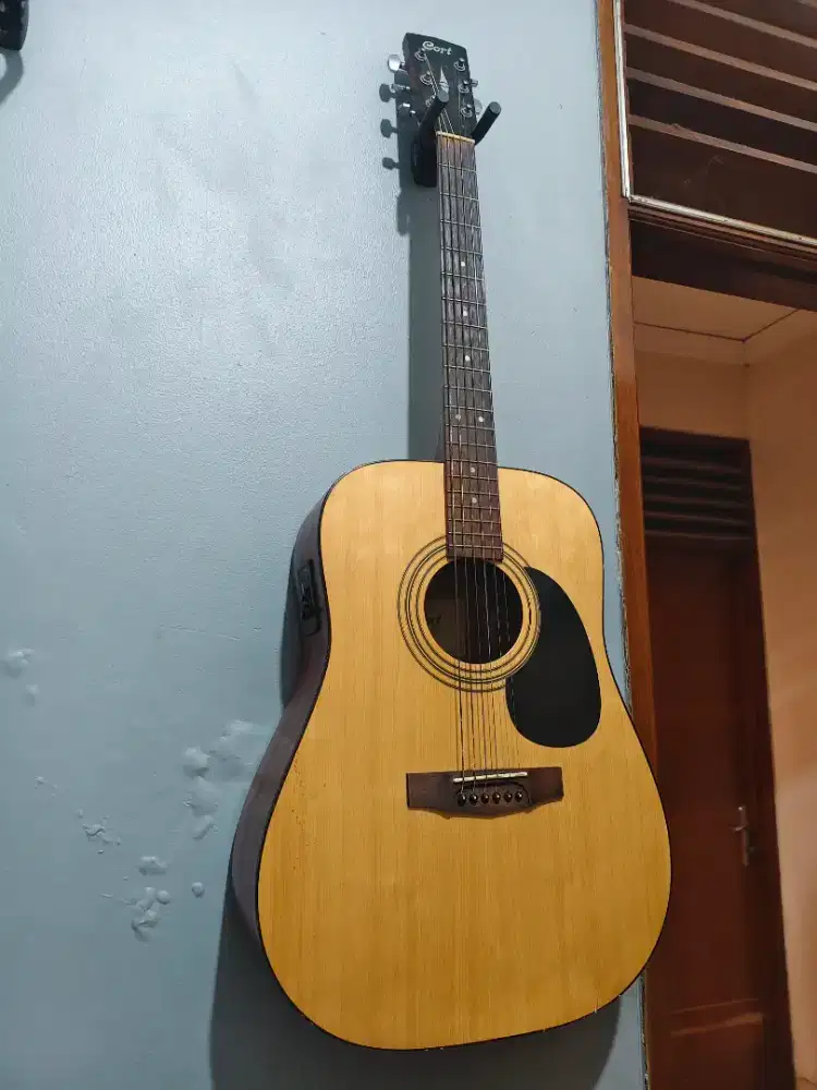 Gitar Akustik Cort AD810 E OP nego jual cepat