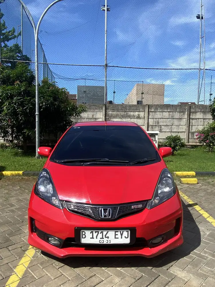 Honda Jazz 1.5 RS Automatic 2013 Merah Super Istimewa