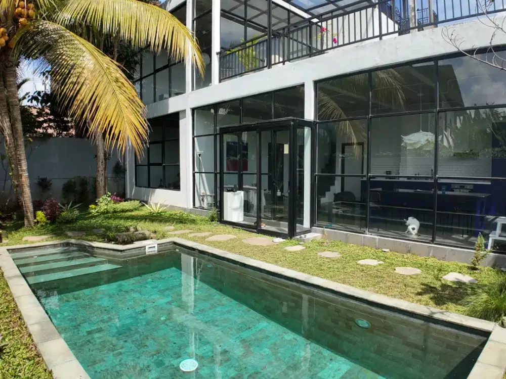 Villa Modern Minimalis di Jantung Ubud jl Bisma sangat strategis untuk bisnis