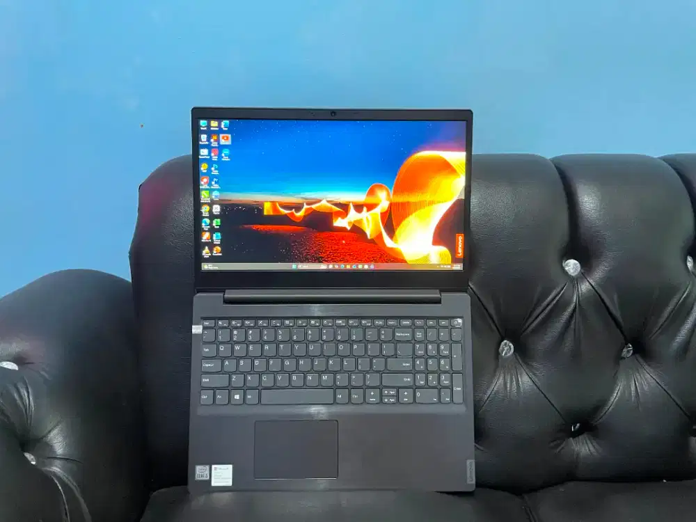 JUAL BELI LAPTOP BEKAS MACBOOK SEMUA KITA BELI LANGSUNG KE LOKASI