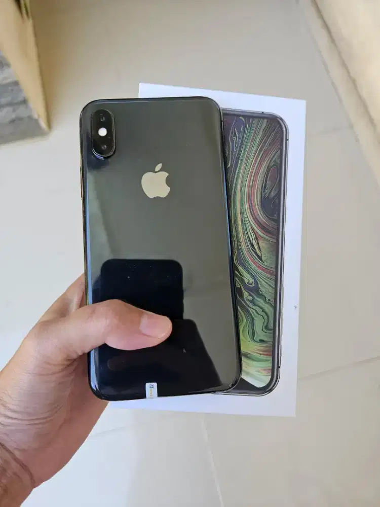 Iphone budget 3 jutaan
iPhone XS 256GB Space Gray Inter - second