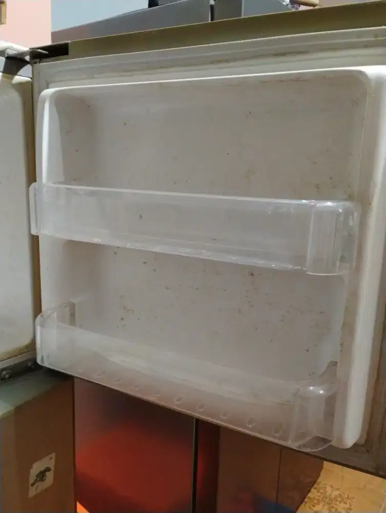 KULKAS SAMSUNG 2 PINTU 240 LITER