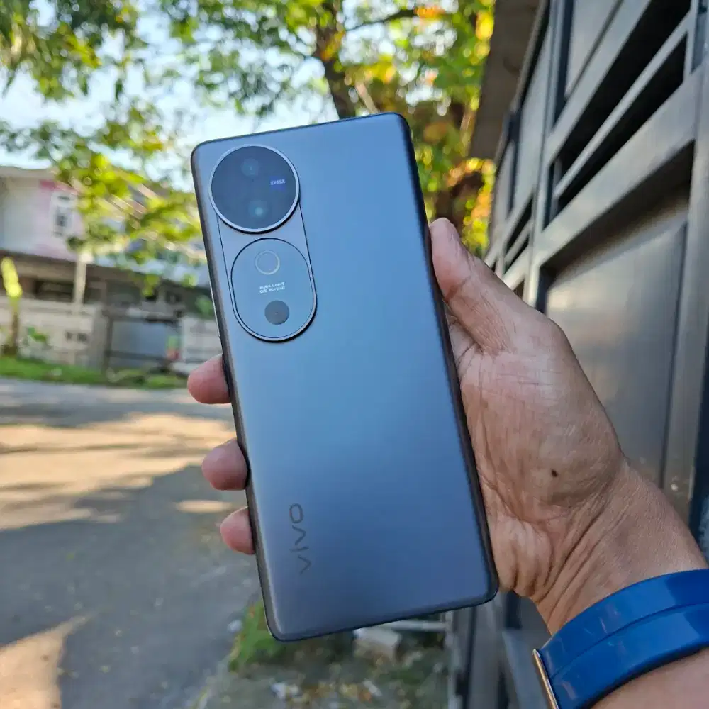 Vivo V40 5G ram 12/256GB lengkap mulus normal