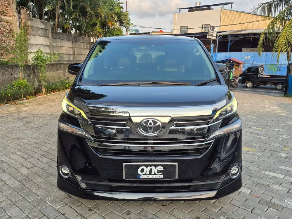 Toyota Vellfire 2.5 G AT 2017