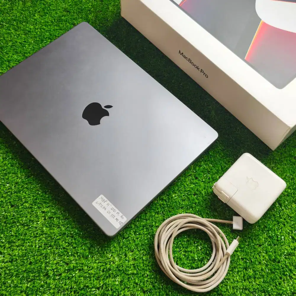 Macbook Pro 14 inch 2021 M1 Pro 16GB 512GB CC 337 ex inter replacebox