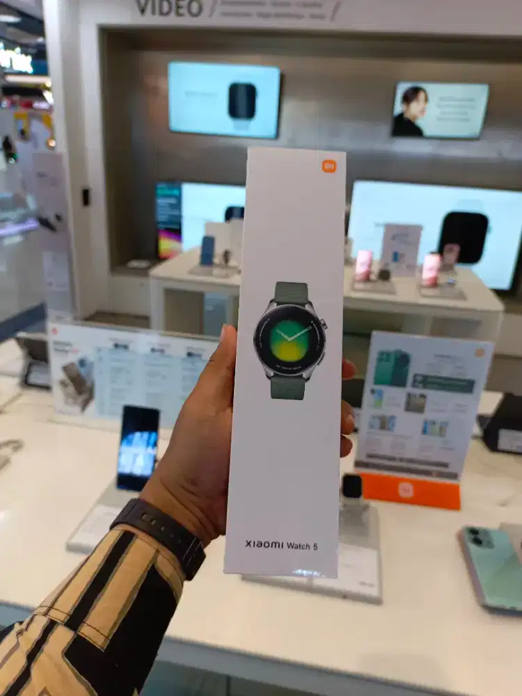 XIAOMI WATCH 5 terbaru