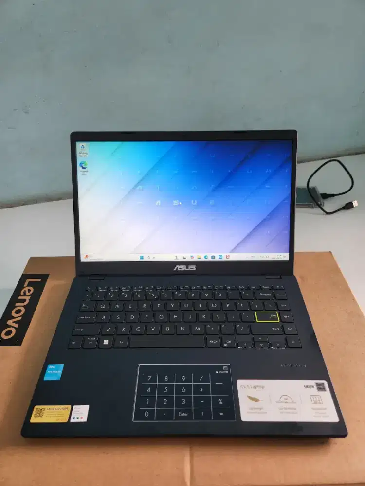 Asus vivobook E410K