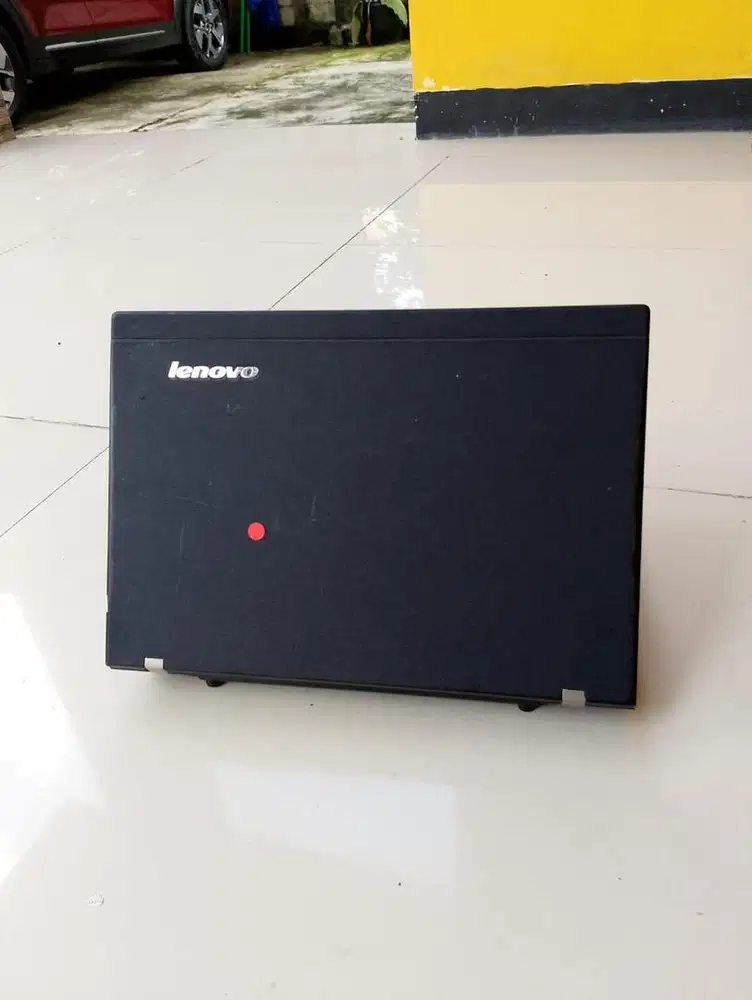 Lenovo x240 Core i3 Gen4  Ram 4gb  Ssd 128 12,5 1.5