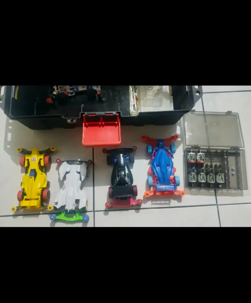 Mobil tamiya Ori