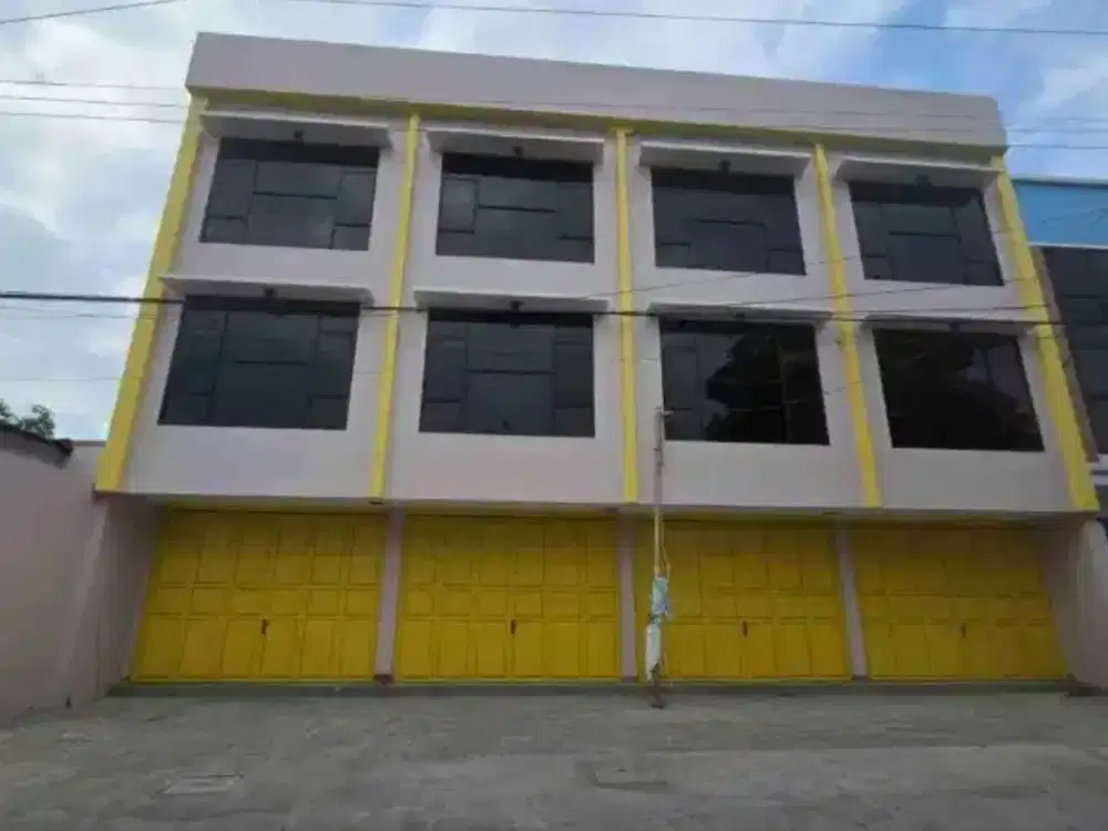 Dijual Cepat Ruko Baru Super Strategis Lokasi Serengan,Solo Luas  47m2 BU!!