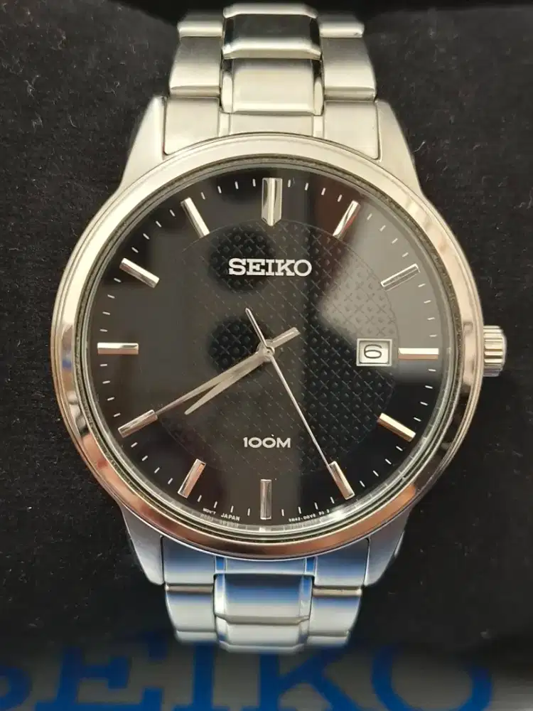 Seiko 6N42-00G0 Quartz Sleek Black Original Mulus