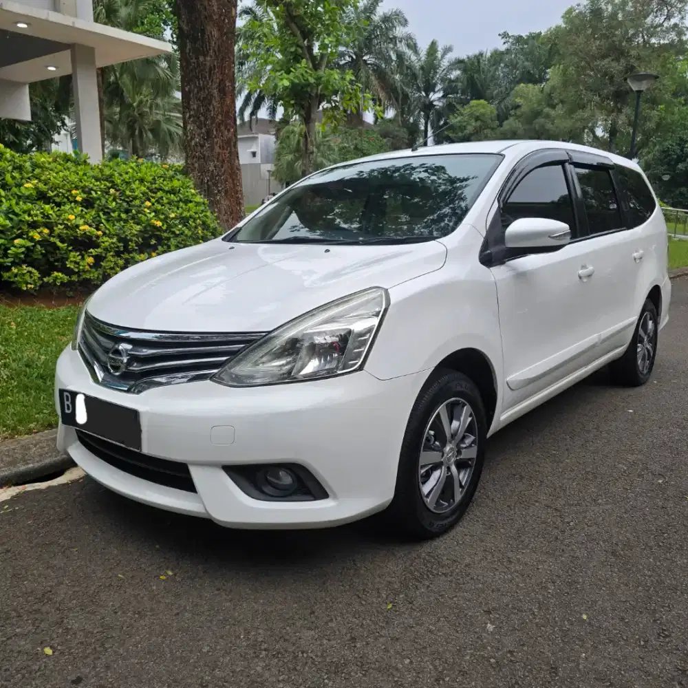 Nissan Grand Livina XV at matic th 2017