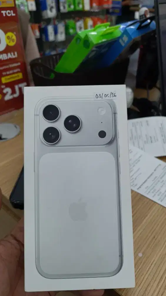 iPhone 17 pro  256 GB