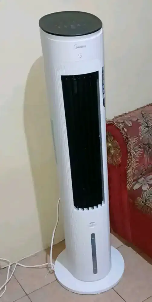 AIR COOLER MIDEA PENYEJUK RUANGAN