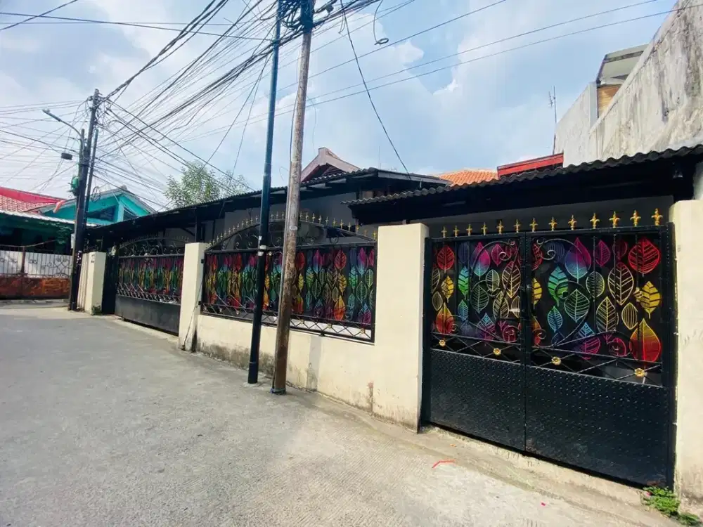 JK494 Rumah Lt 2 Asri Area Rawabelong dekat Kampus Binus Anggrek di Palmerah