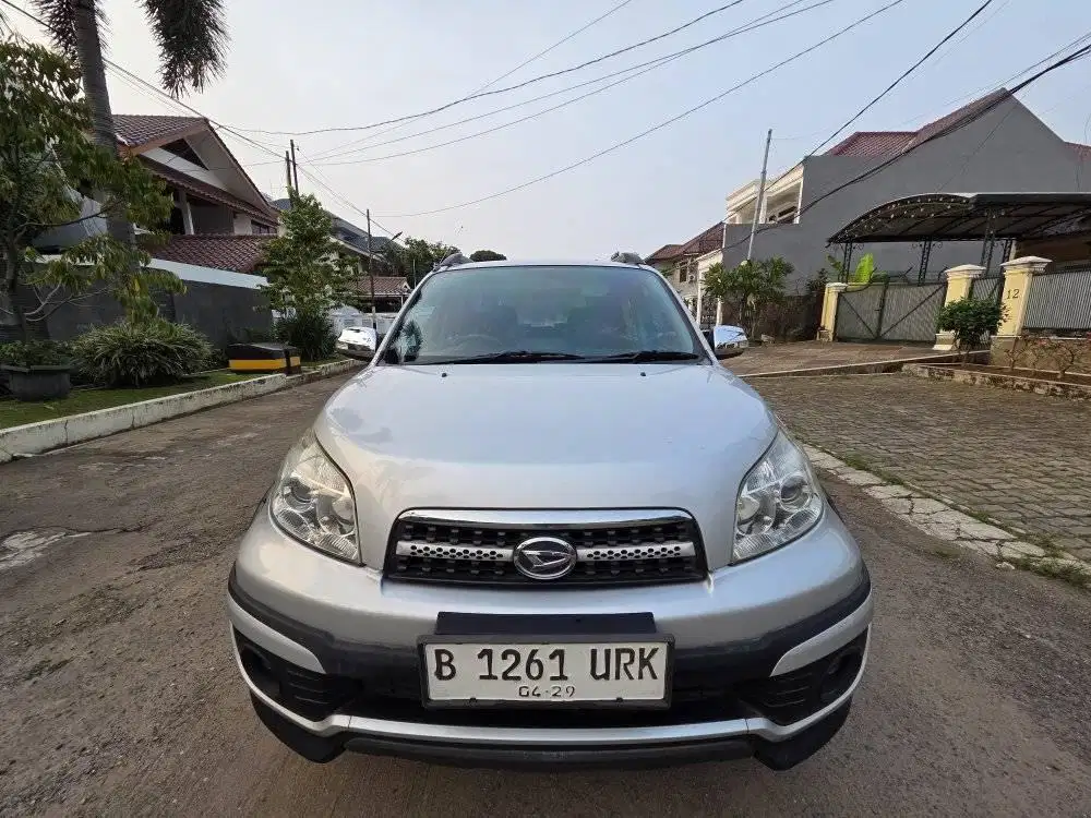 DAIHATSU TERIOS 1.5TX ADVENTURE MT 2015 99% FULL ORIGINAL JUAL CEPAT