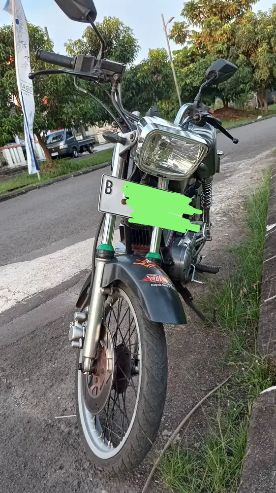 Rx king 132 CC warna hitam mantap