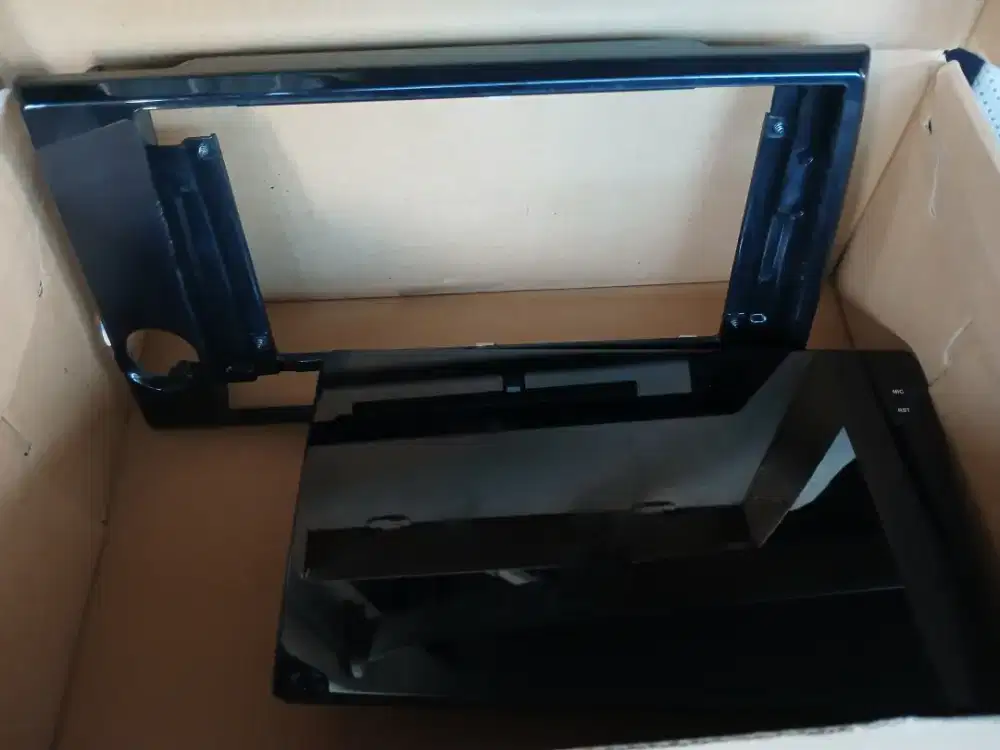 Headunit orcha 9 inchi