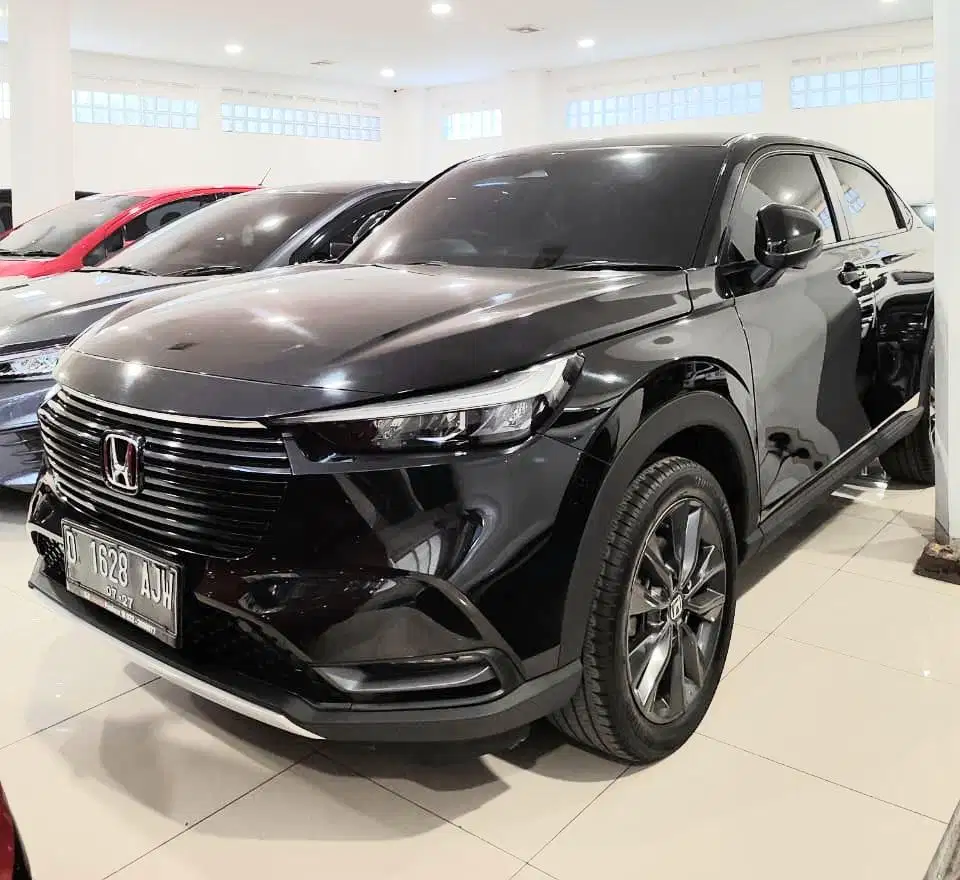 HRV SE 1.5 AT 2022 LowKM 28rb PANORAMIC FACELIFT RECORD HONDA BANDUNG