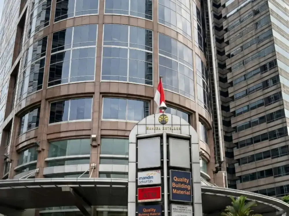 OFFICE SPACE MENARA SUDIRMAN JAKARTA SELATAN BARU RENOVASI LOKASI STRATEGIS DEKAT MRT PLAZA SENAYAN FX JALAN SUDIRMAN