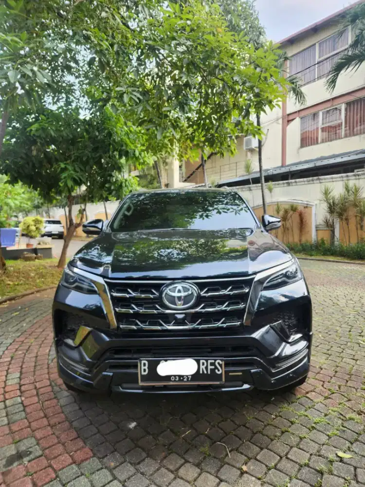 Low KM Toyota Fortuner 2.8 GR