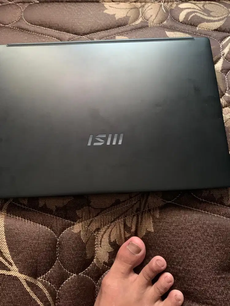 LAPTOP MSI MODERN i3 gen 11
