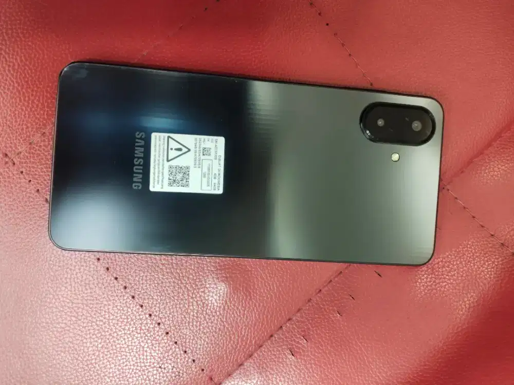 Samsung a07 4/64gb black