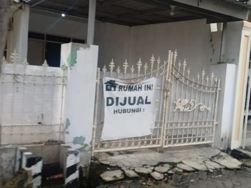 rumah dijual simpang darmo permai selatan surabaya