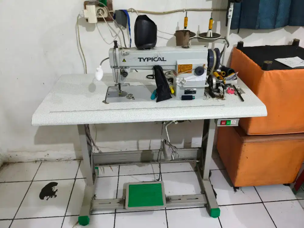 Mesin Jahit typical GC 6-28-1 TIMBUL
