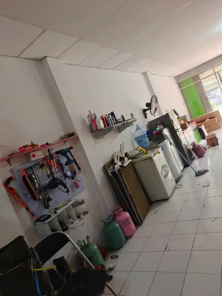 Teknisi Tetap elektronik & teknisi AC