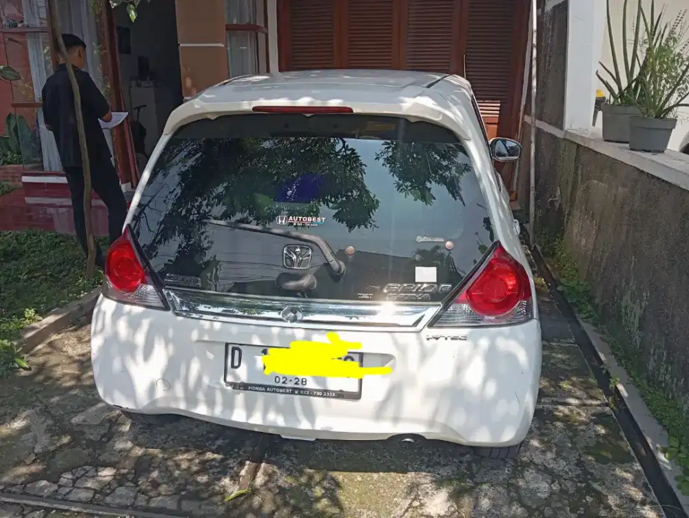 Brio e satya 2018 putih mulus istimewa