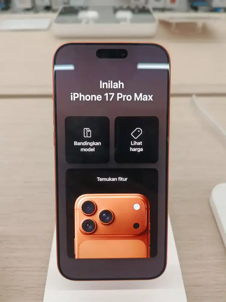 iPhone 17 Pro Max 256GB Cosmic Orange, CICILAN 0% DP
