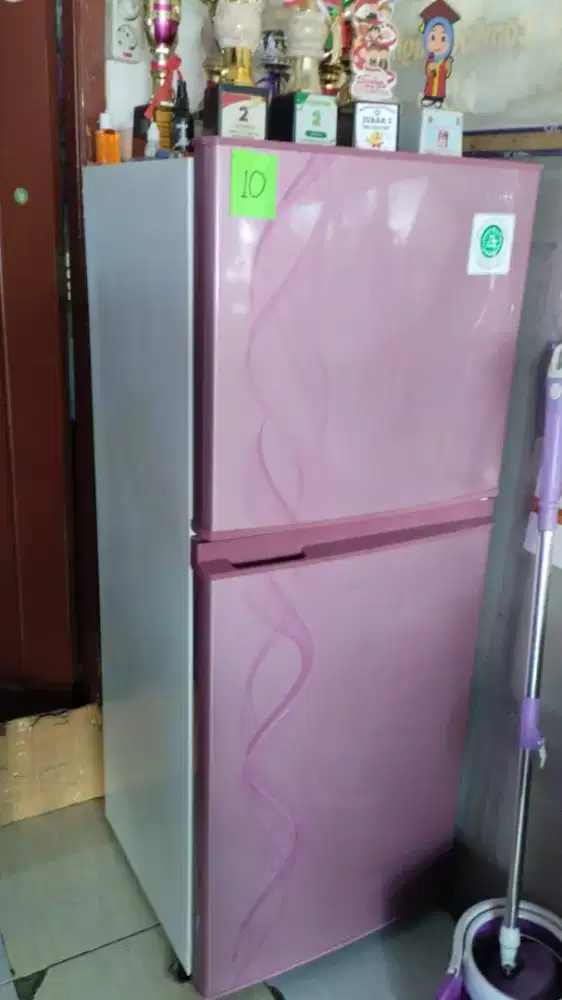 Kulkas Sharp 2 pintu