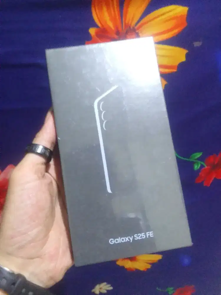 Samsung s25 FE 8/256gb