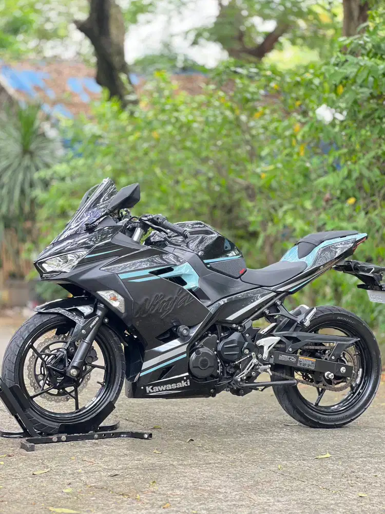 KAWASAKI NEW NINJA 250 FI ABS MDP 2020 BLACK KM 10K PAJAK ON SUPERB