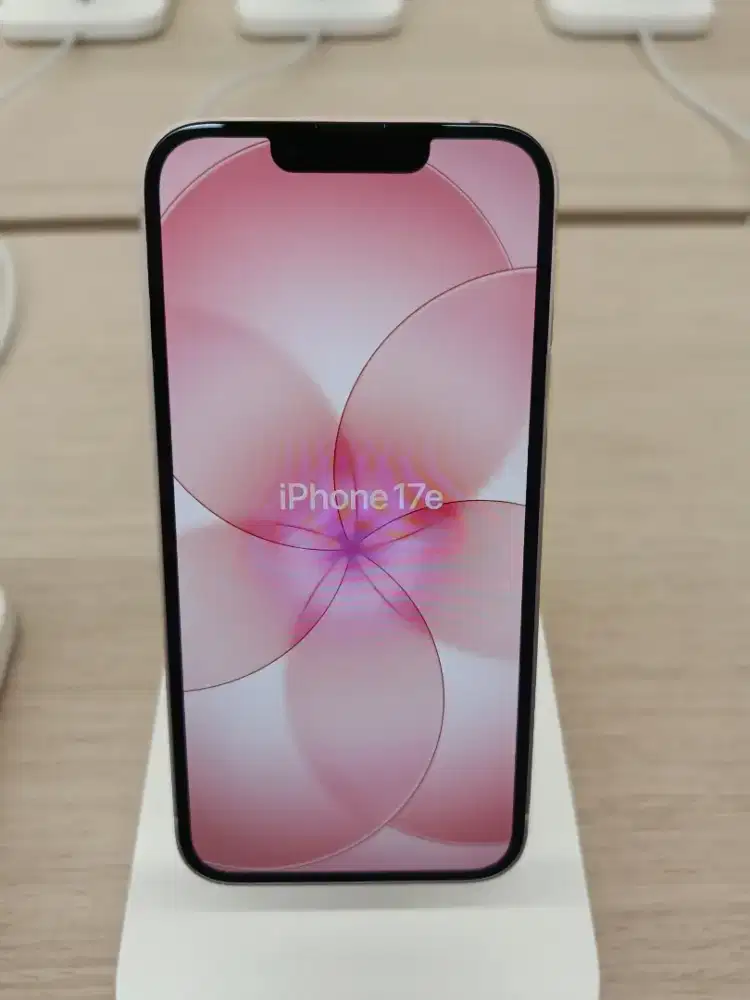 iPhone 17e 256GB Soft Pink CICILAN 0% DP