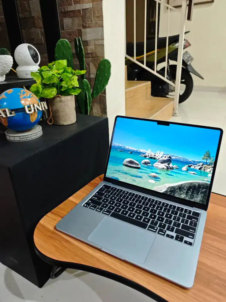 Laptop Macbook Air M4 24/512 Ibox x rog msi nitro tuf
