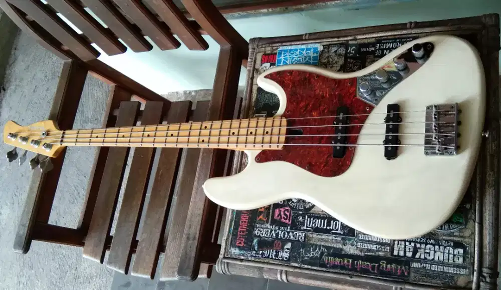 Bass PU Aktif 4string