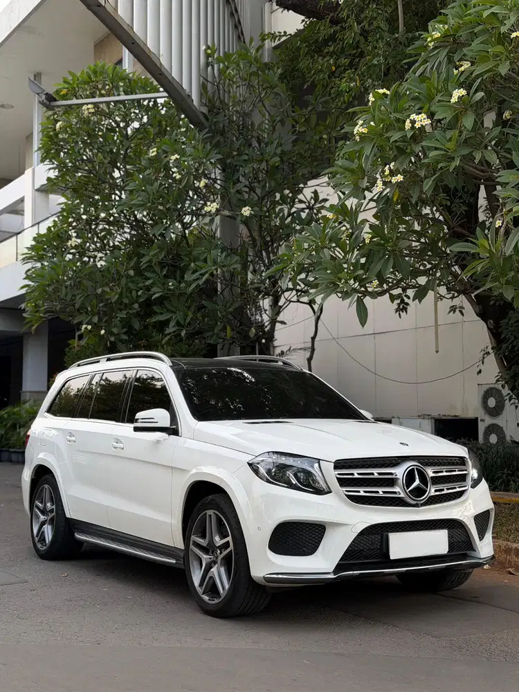 Mercedes Benz GLS400 AMG
