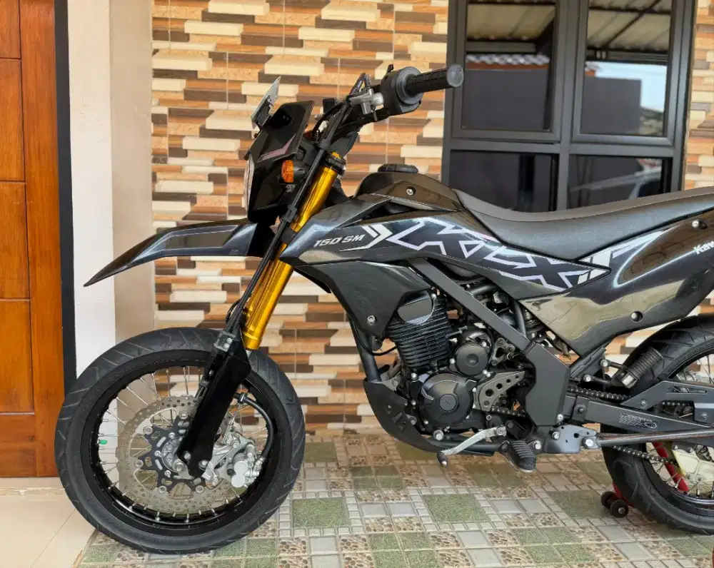 Kawasaki klx 150 sm se tahun 2023 km rendah tt crf wr 155