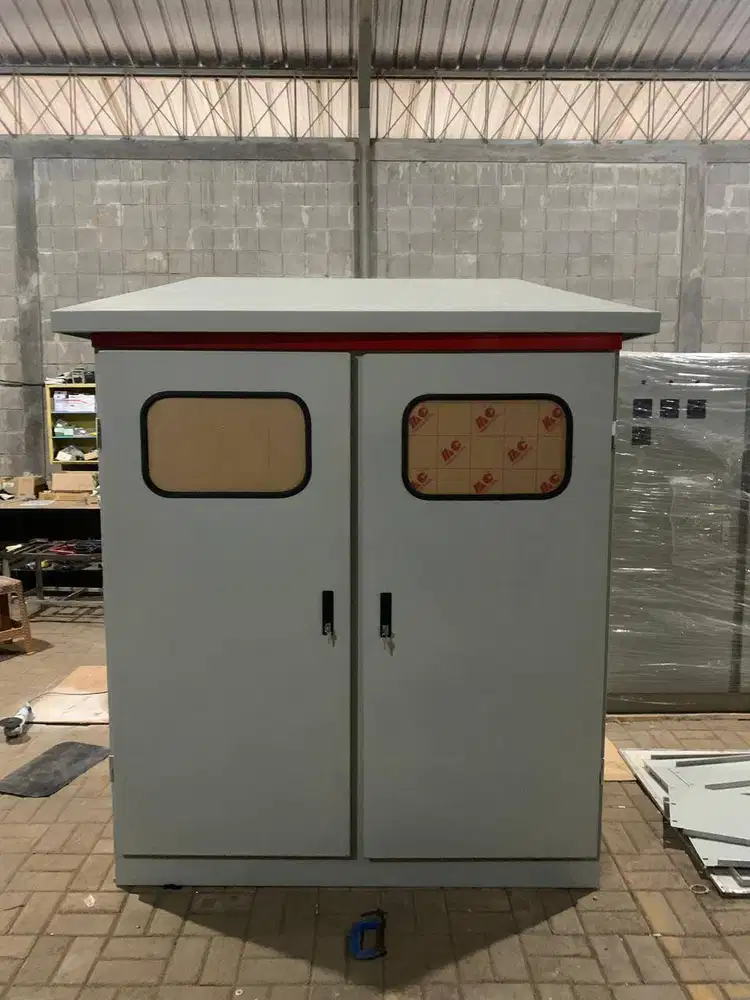 Box Panel Listrik Free Standing Freestanding 180x60/70/80 Custom Pintu
