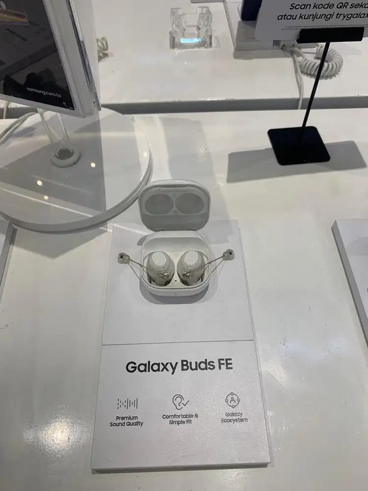 SAMSUNG GALAXY BUDS FE
