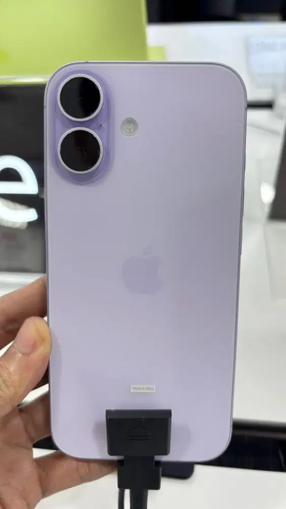 Iphone 17 basic lavender 256/512gb