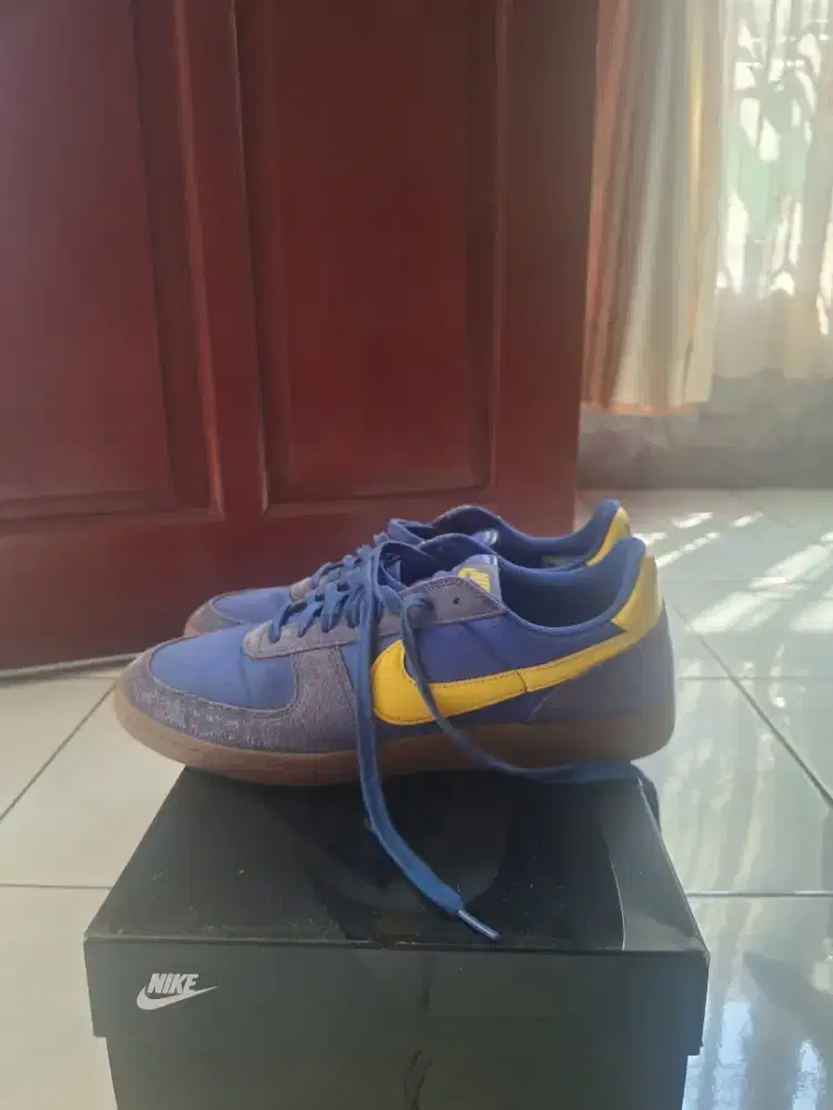 Nike field general size 46